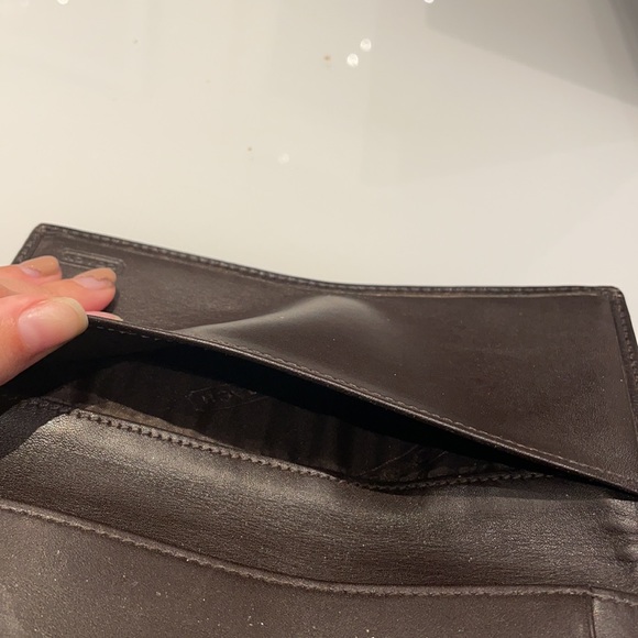 Coach Chequebook - Picture 3 of 4